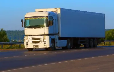 İstanbul ile Yomra Arası Öğrenci Eşyası Taşıma